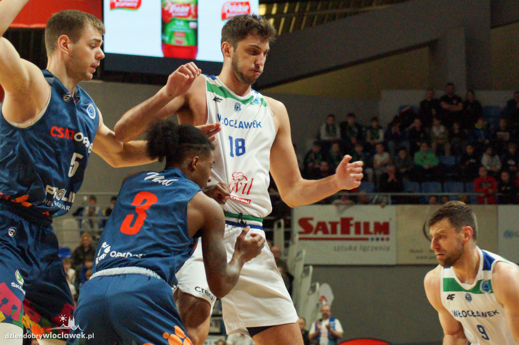 Anwil Włocławek - CSM CSU Oradea [74:66]