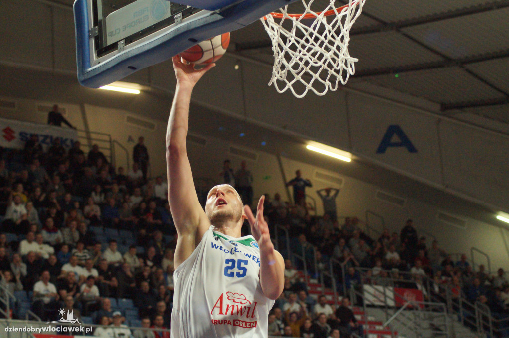 Anwil Włocławek - CSM CSU Oradea [74:66]