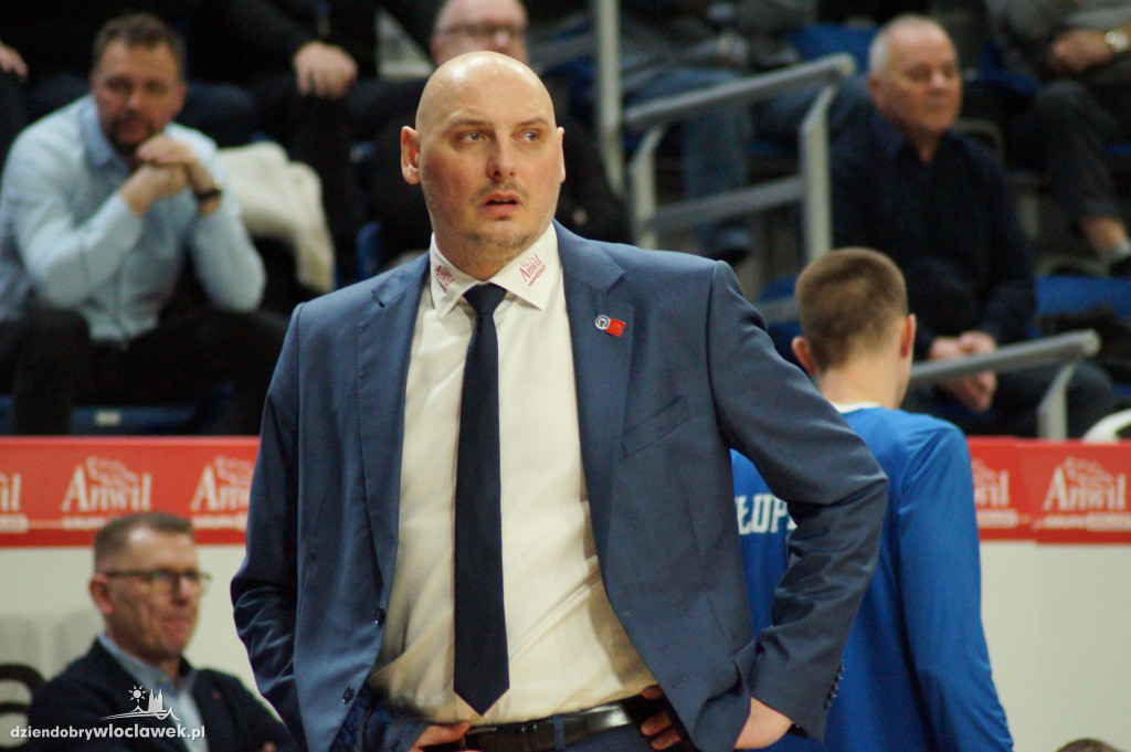 Anwil Włocławek - CSM CSU Oradea [74:66]