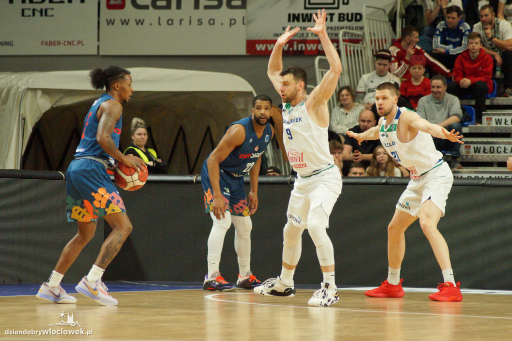 Anwil Włocławek - CSM CSU Oradea [74:66]