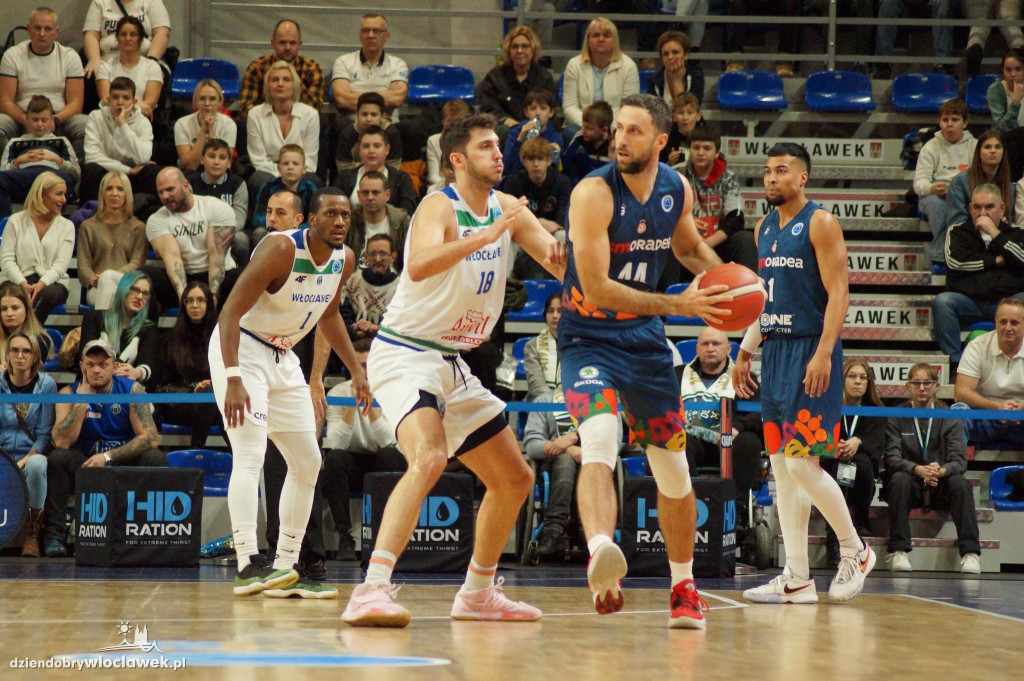 Anwil Włocławek - CSM CSU Oradea [74:66]