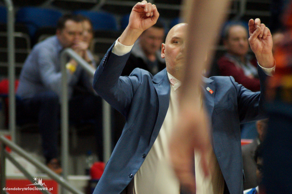 Anwil Włocławek - CSM CSU Oradea [74:66]