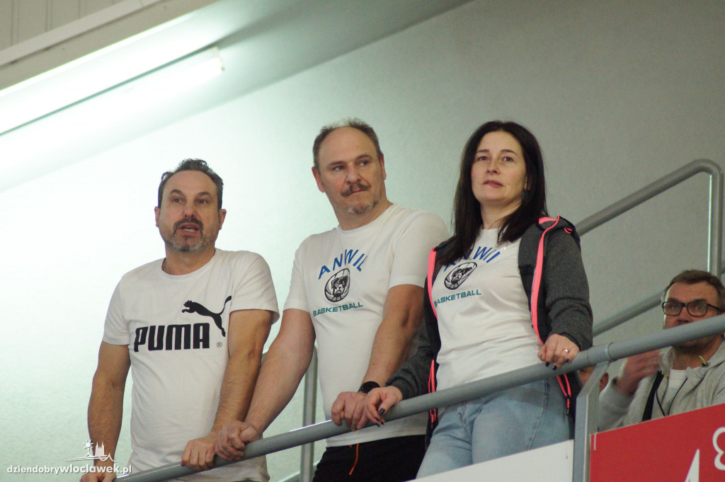 Kibice na meczu Anwil vs Brose Bamberg