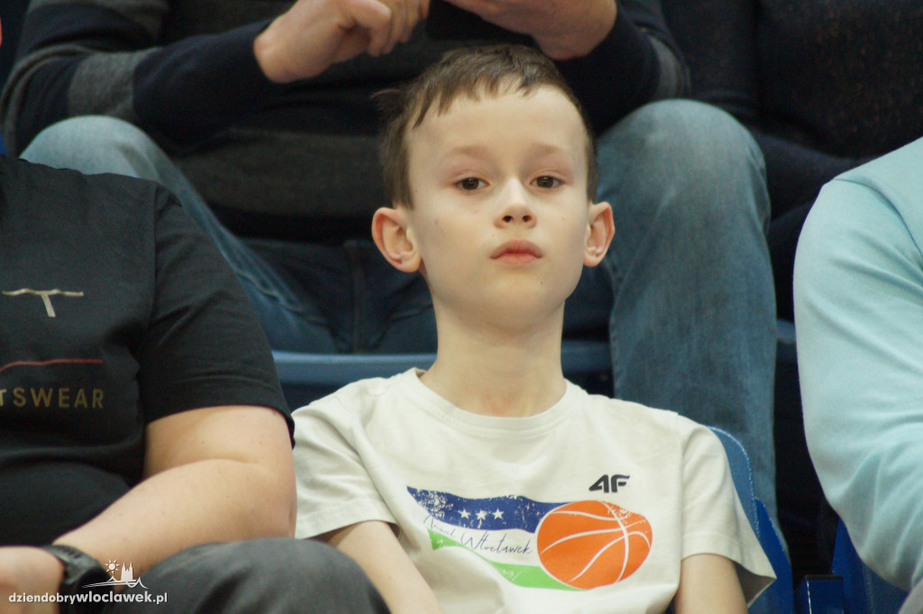 Kibice na meczu Anwil vs Brose Bamberg
