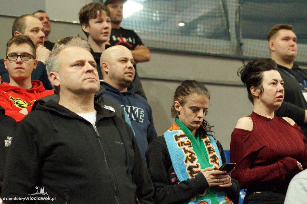Kibice na meczu Anwil vs Brose Bamberg