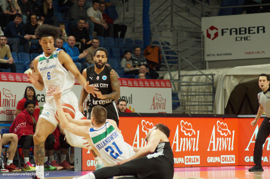 Anwil Włocławek vs Brose Bamberg