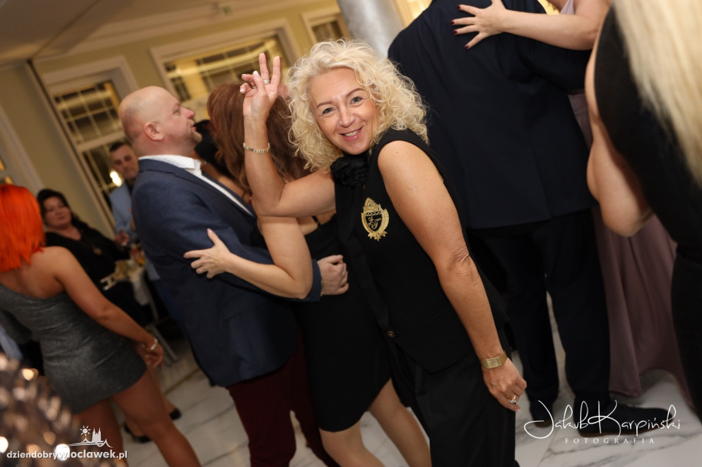 Bal maskowy w Miravioli