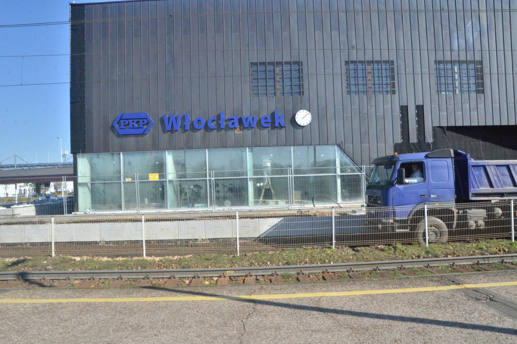 Tak przebiegają prace na głównej stacji kolejowej