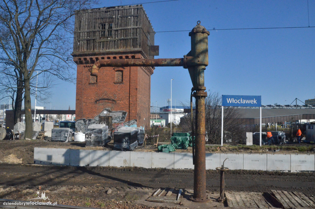 Tak przebiegają prace na głównej stacji kolejowej