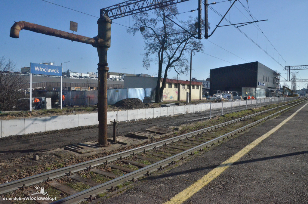 Tak przebiegają prace na głównej stacji kolejowej