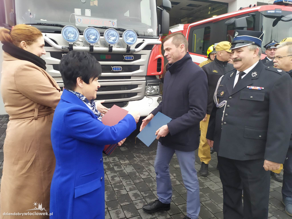 Nowe wozy gaśnicze dla OSP z regionu