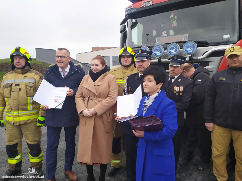 Nowe wozy gaśnicze dla OSP z regionu