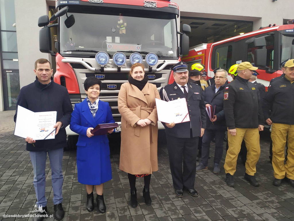 Nowe wozy gaśnicze dla OSP z regionu