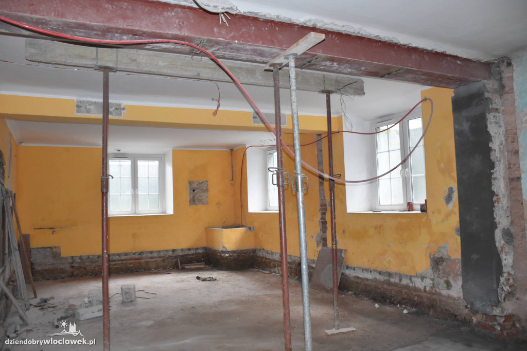 Trwa przebudowa Zespołu Szkół Technicznych