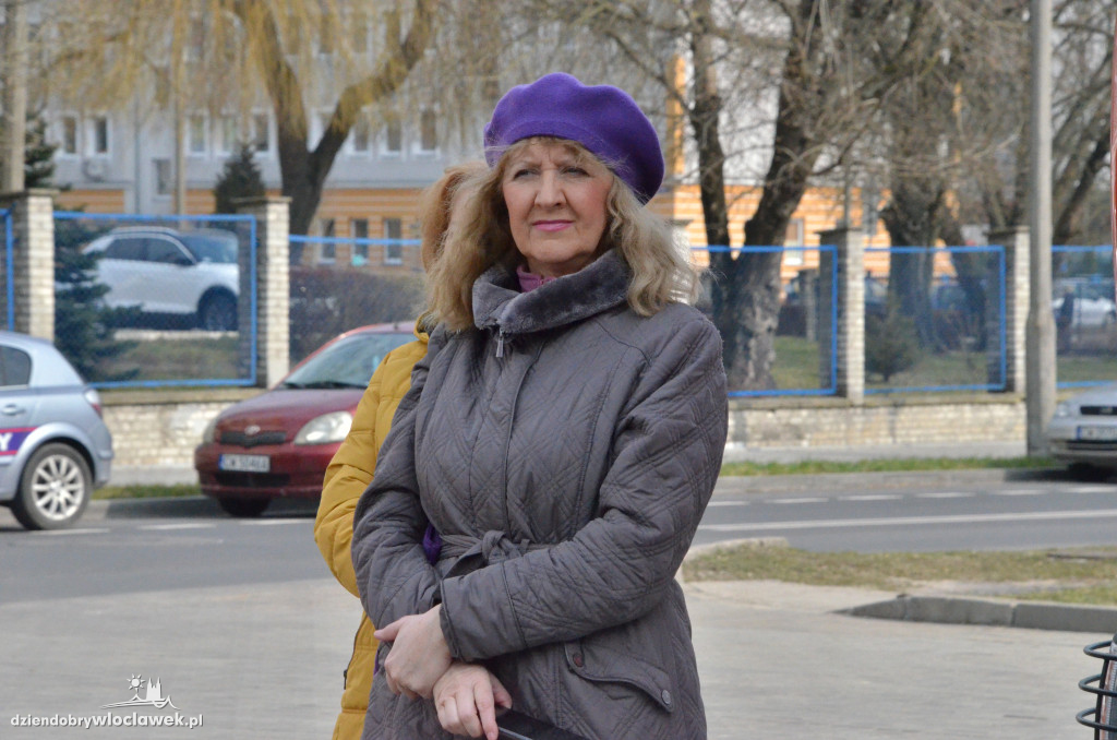 Cztery nowe wozy dla strażaków z Włocławka
