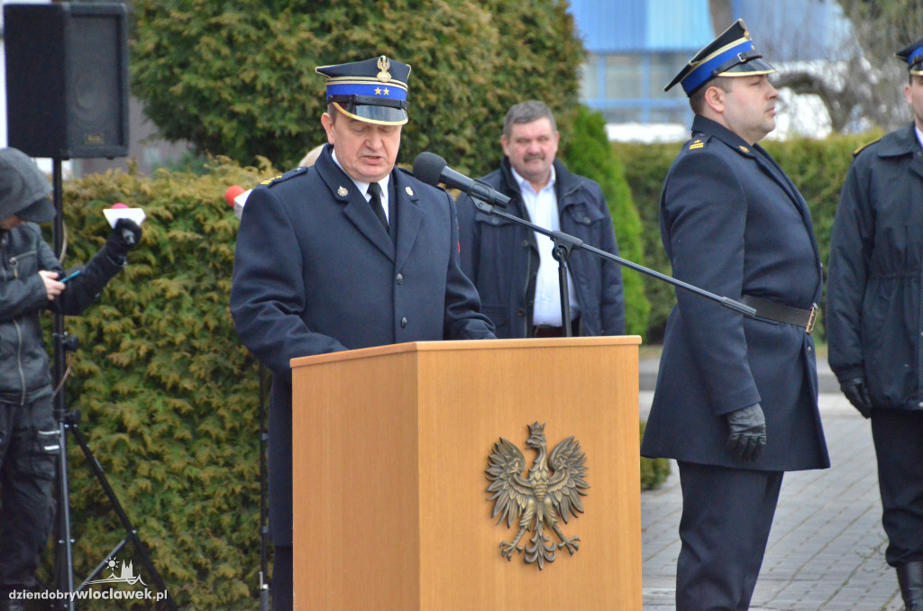 Cztery nowe wozy dla strażaków z Włocławka