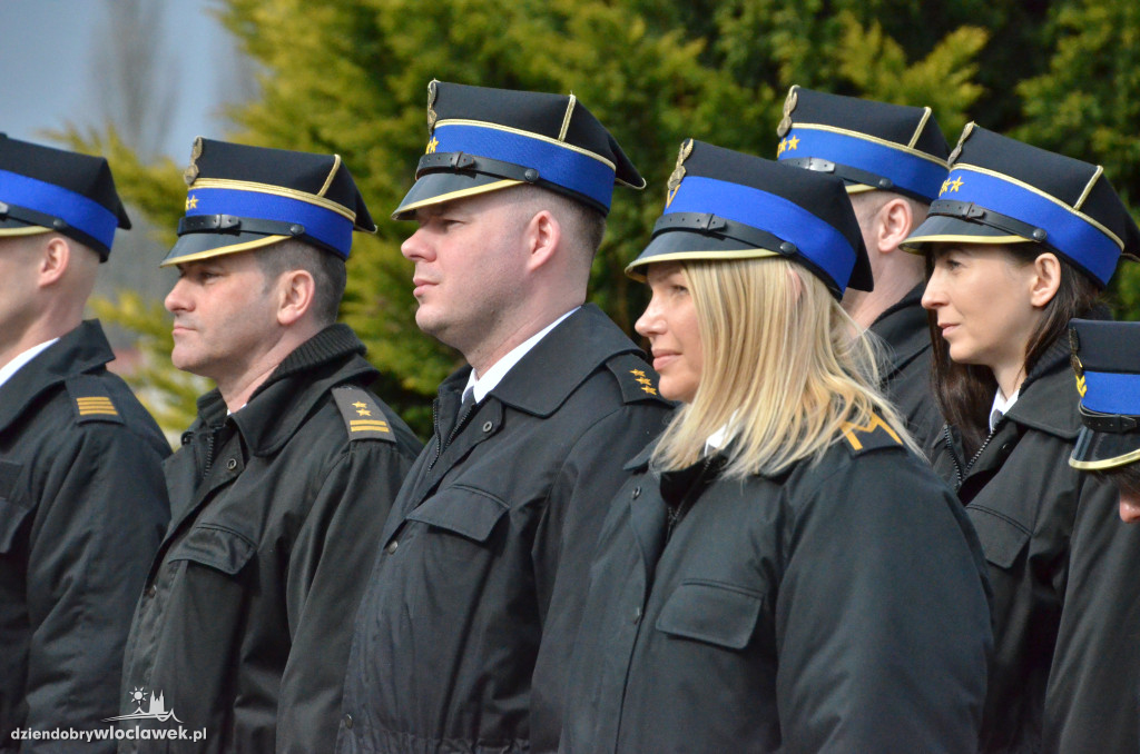 Cztery nowe wozy dla strażaków z Włocławka