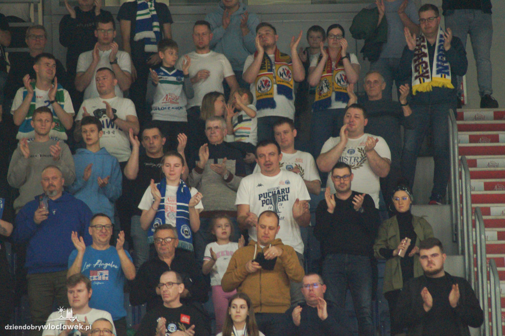 Kibice na meczu Anwil vs MKS