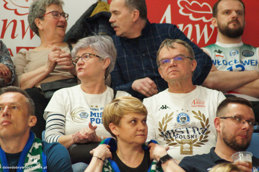 Kibice na meczu Anwil vs MKS