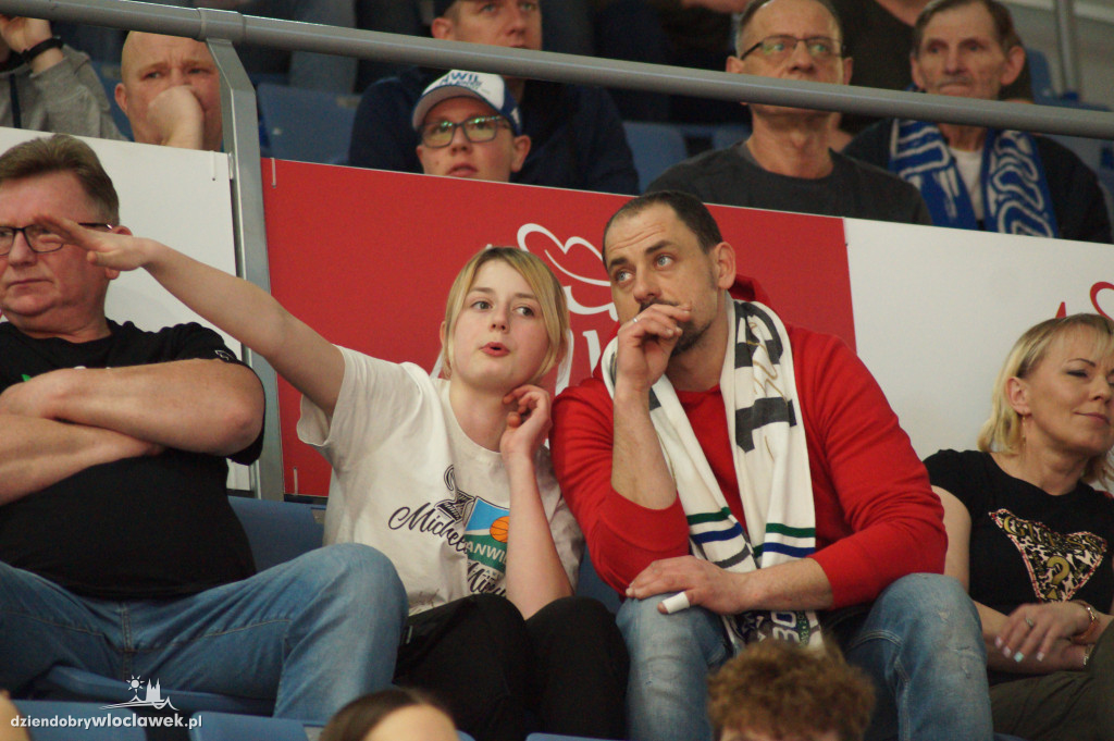 Kibice na meczu Anwil vs MKS