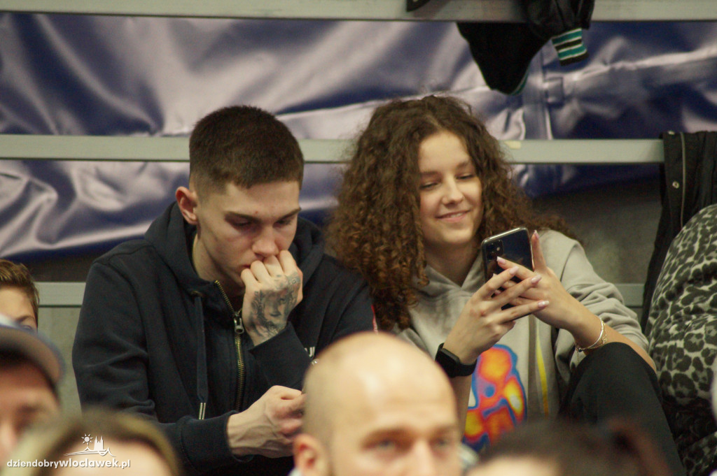 Kibice na meczu Anwil vs MKS