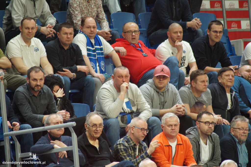 Kibice na meczu Anwil vs MKS