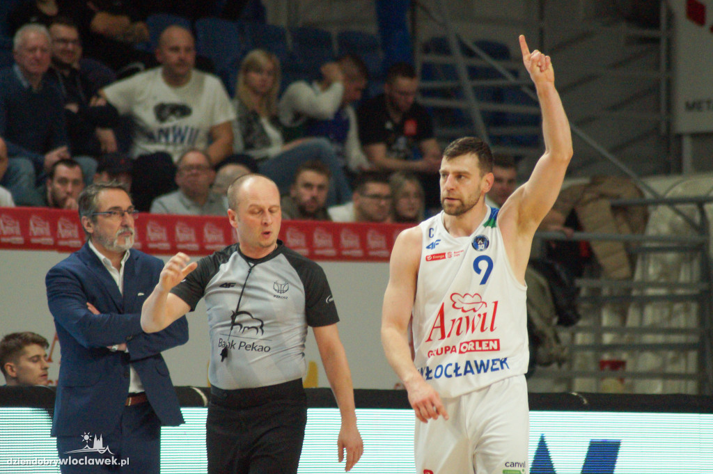 Anwil Włocławek vs MKS Dąbrowa Górnicza [94:72]
