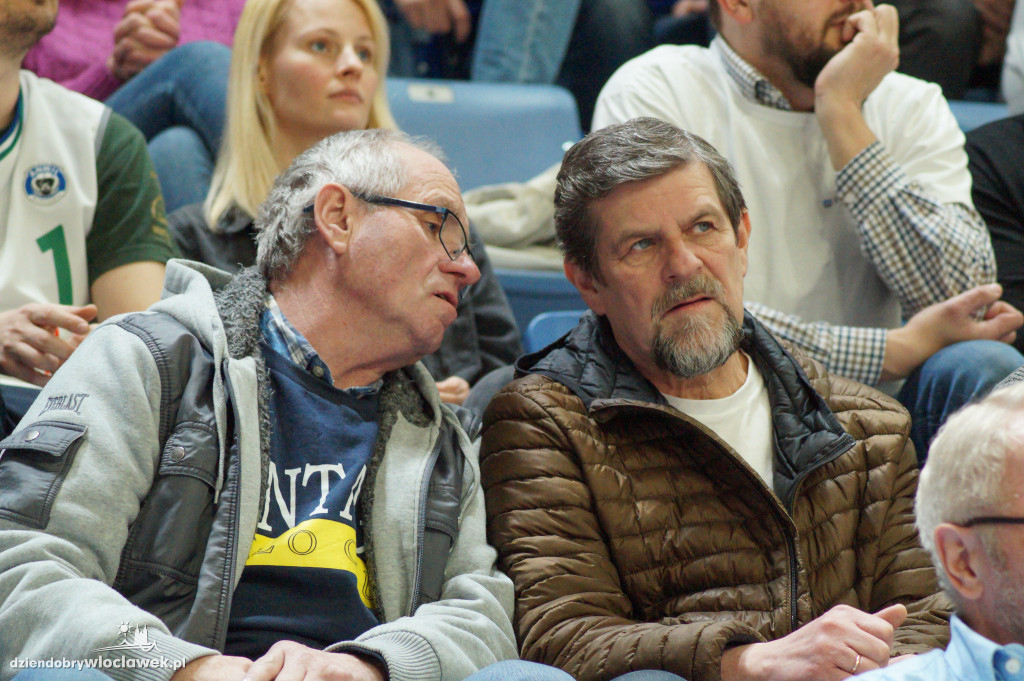 Kibice na meczu anwil vs Karhu