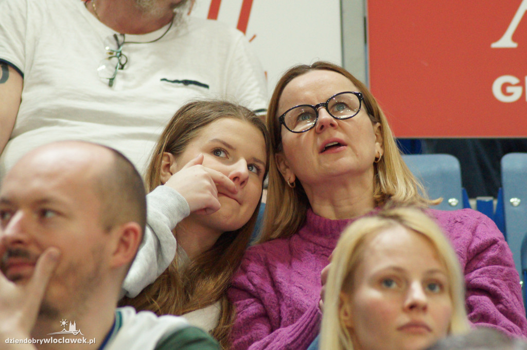 Kibice na meczu anwil vs Karhu
