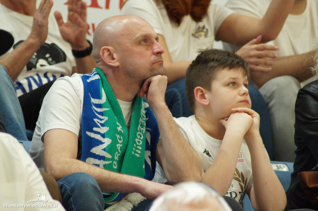 Kibice na meczu anwil vs Karhu
