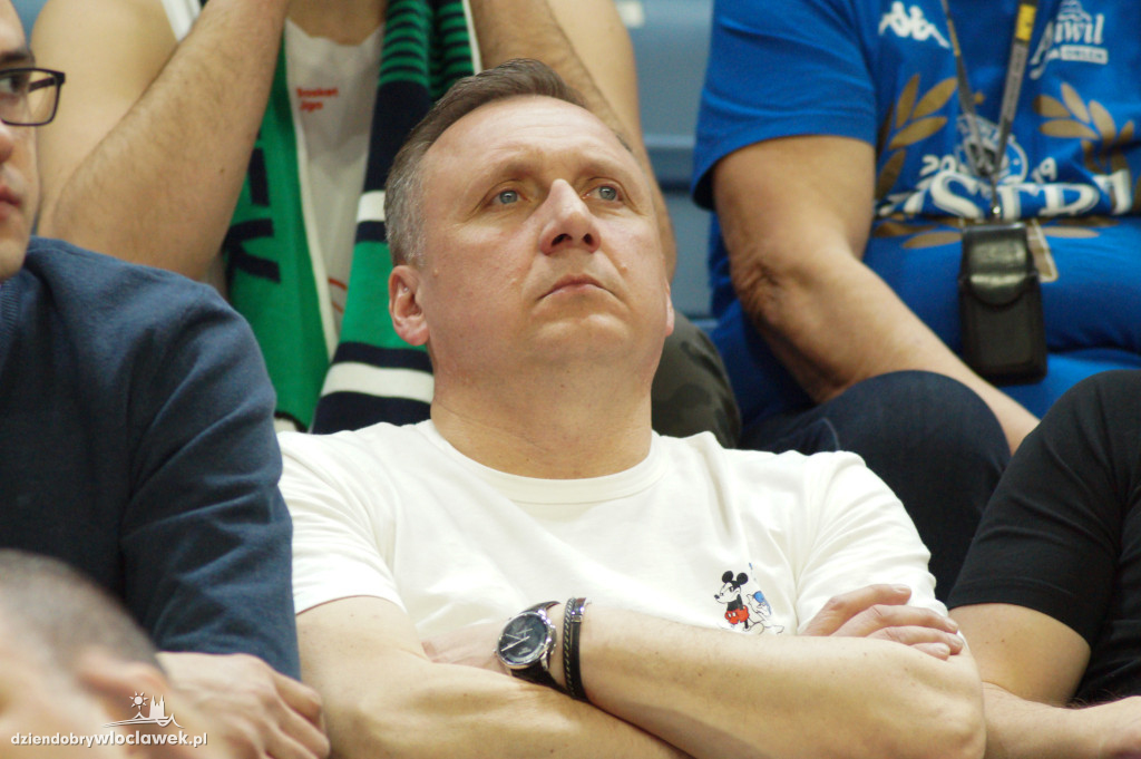 Kibice na meczu anwil vs Karhu