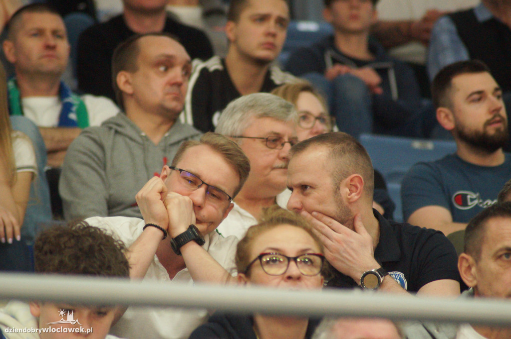 Kibice na meczu anwil vs Karhu