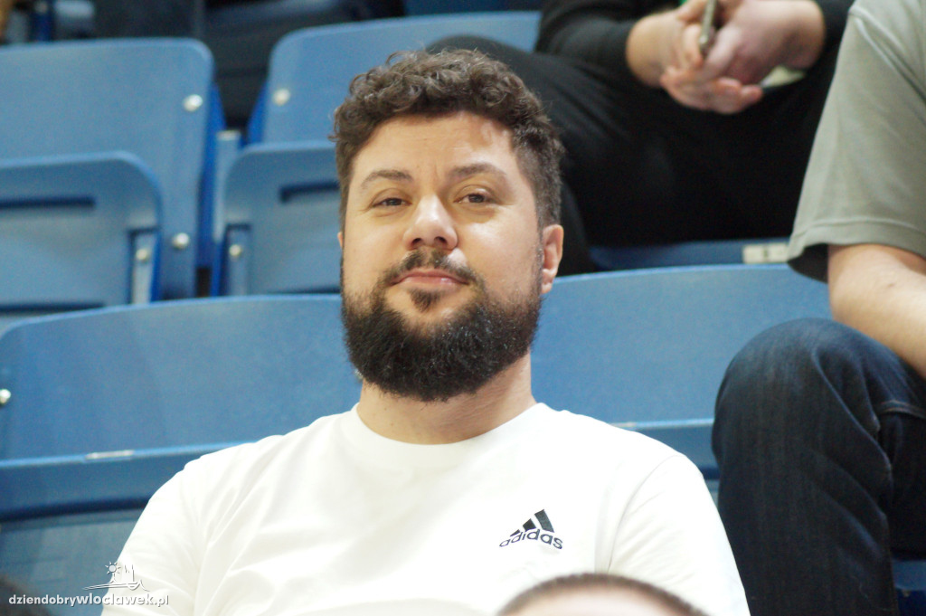 Kibice na meczu anwil vs Karhu