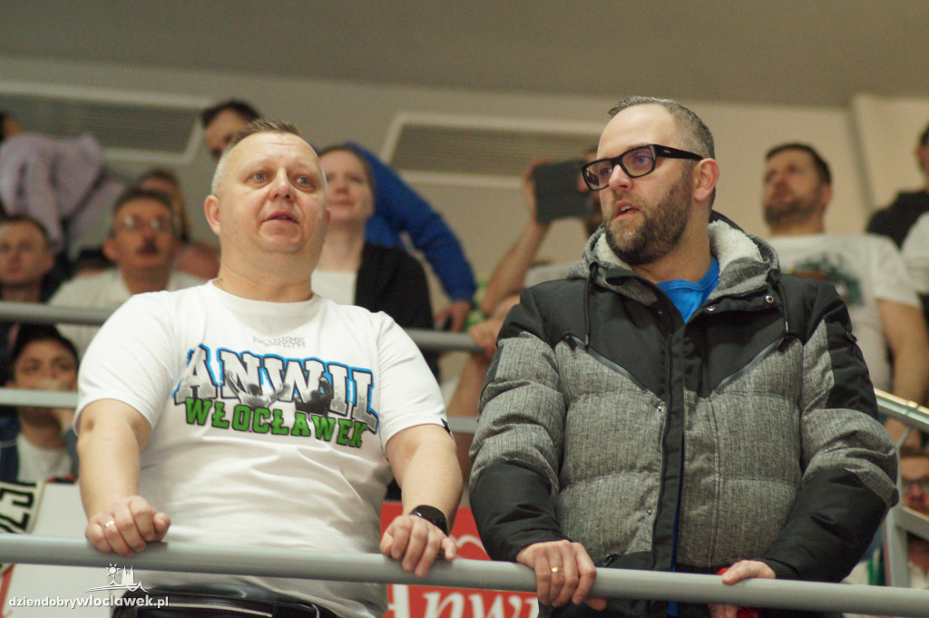 Kibice na meczu anwil vs Karhu