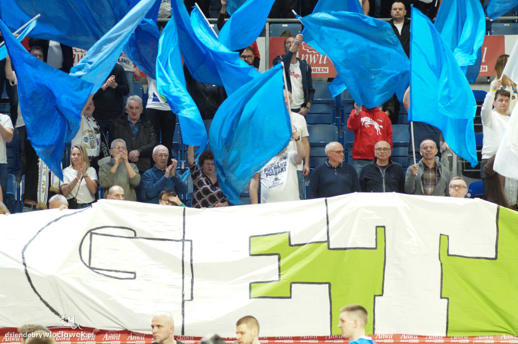 Kibice na meczu anwil vs Karhu