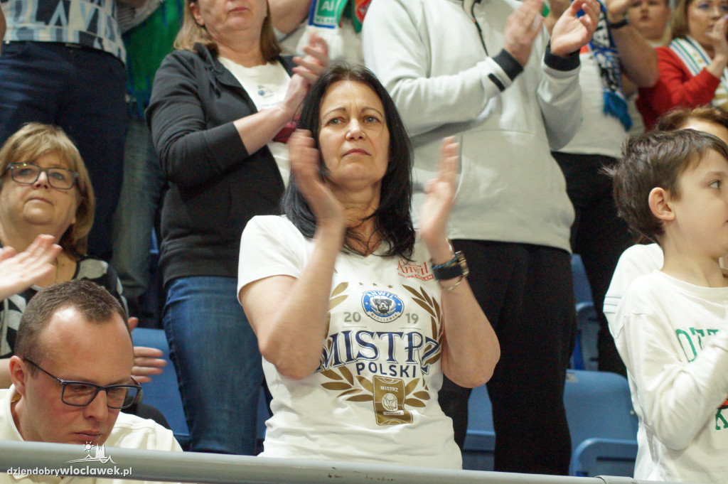Kibice na meczu anwil vs Karhu