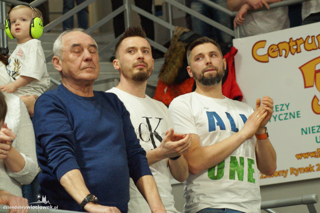 Kibice na meczu anwil vs Karhu