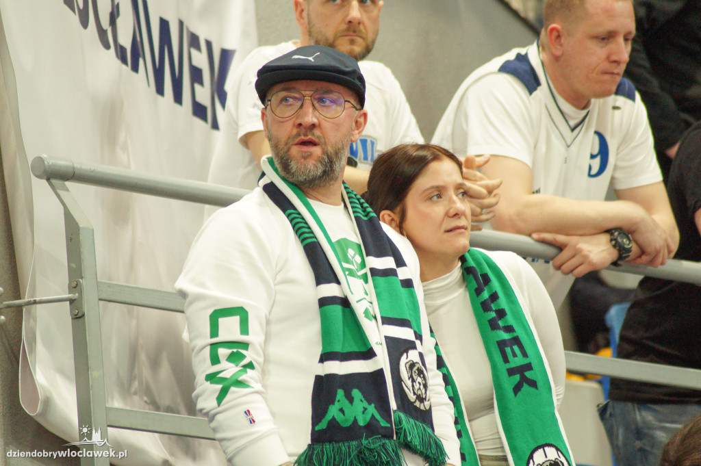 Kibice na meczu anwil vs Karhu