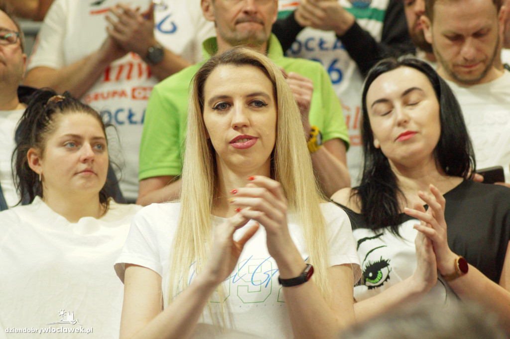 Kibice na meczu anwil vs Karhu