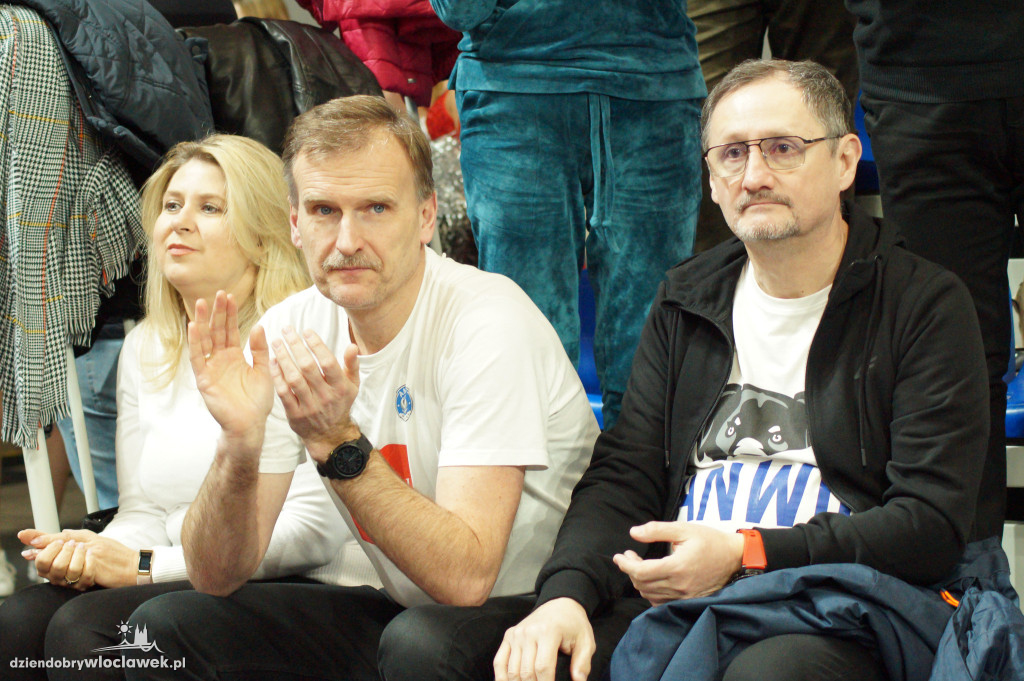 Kibice na meczu anwil vs Karhu