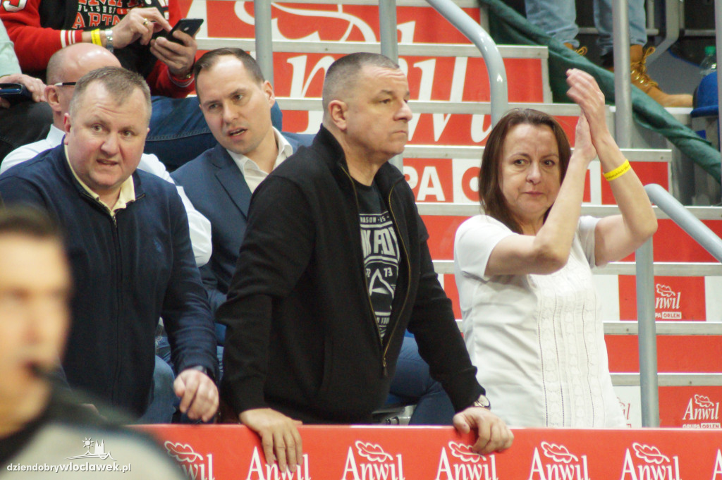 Kibice na meczu anwil vs Karhu