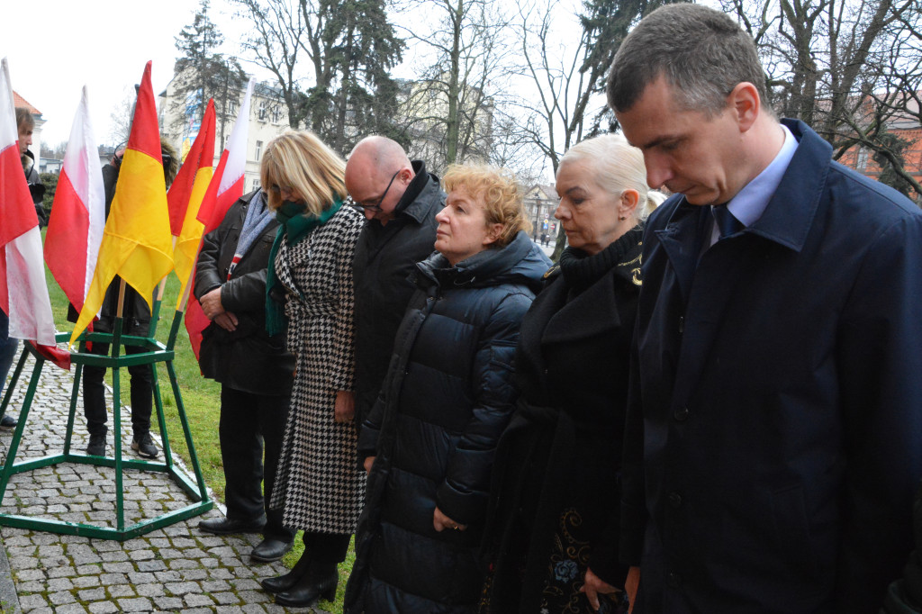 Władze miasta uczciły 13. rocznicę katastrofy smoleńskiej