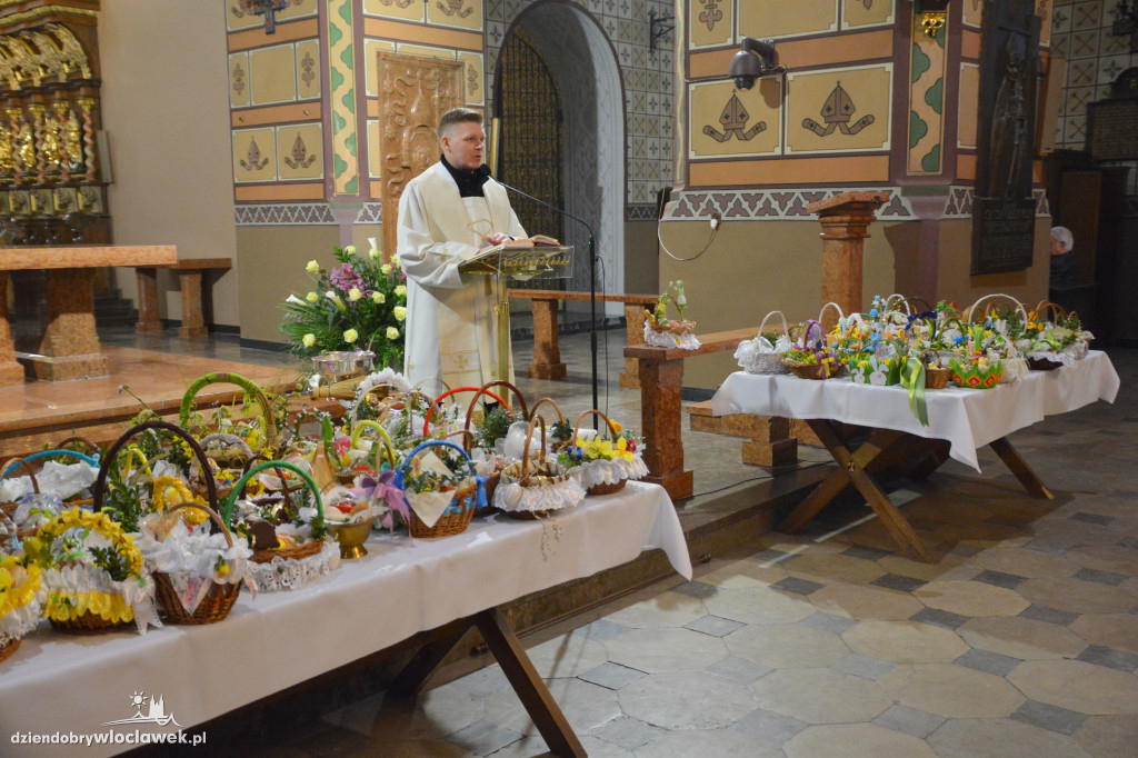 Święcenie pokarmów w katedrze