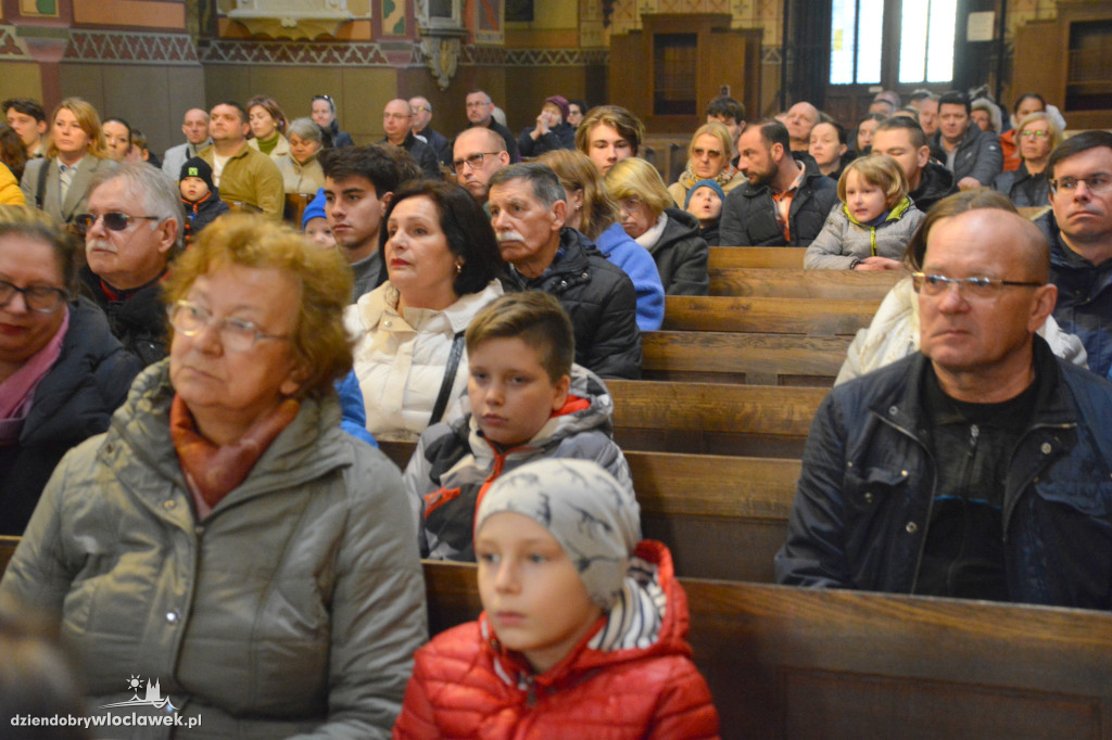 Święcenie pokarmów w katedrze