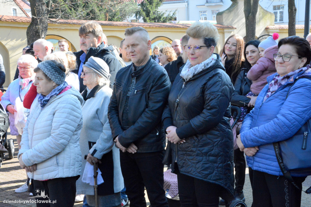 Święcenie pokarmów w klasztorze