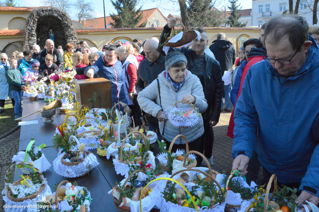 Święcenie pokarmów w klasztorze