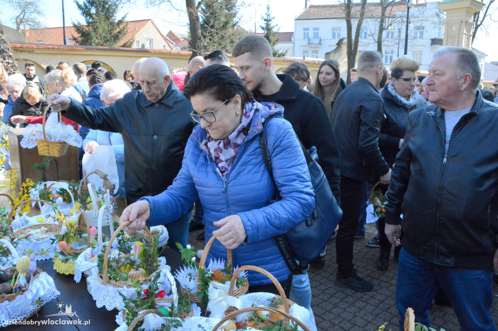 Święcenie pokarmów w klasztorze