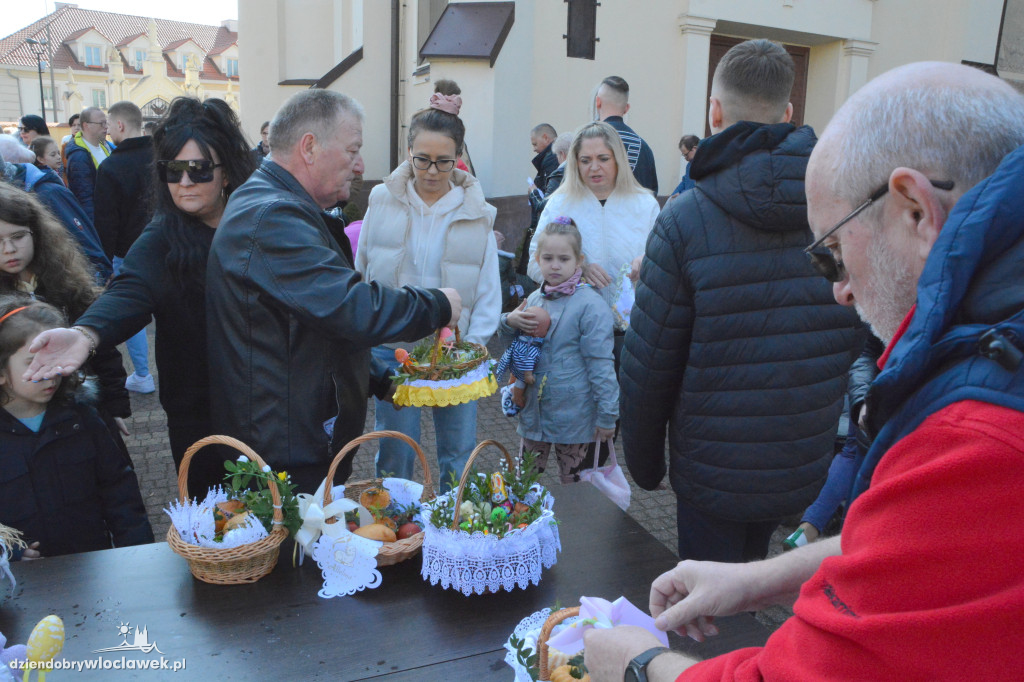 Święcenie pokarmów w klasztorze