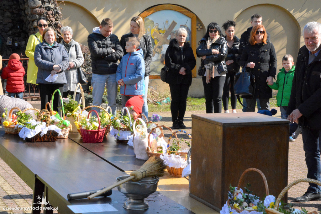 Święcenie pokarmów w klasztorze