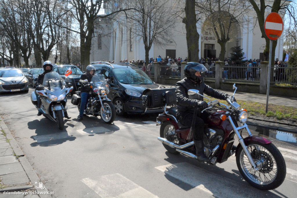 Wielkanoc 2023 : Motoświęconka w parafii Stanisława
